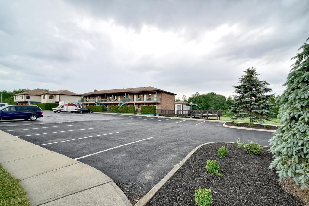 Roosevelt Inn & Suites Saratoga Springs Ballston Spa Exterior photo